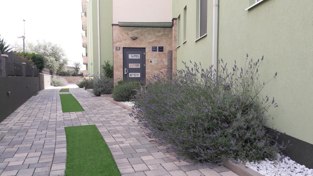 스플리트 Apartman Lukiana*** 아파트 외부 사진